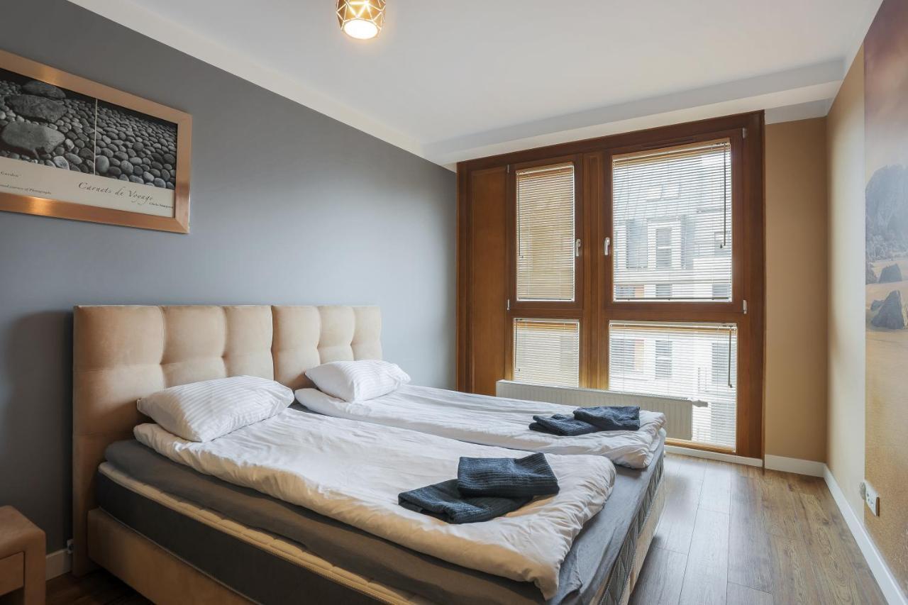 3-Rooms Apartment With Balcony By The Oldtown Danzica Esterno foto